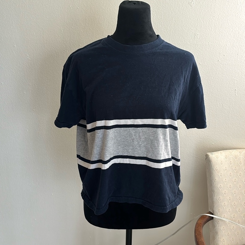 Navy blue t shirt
